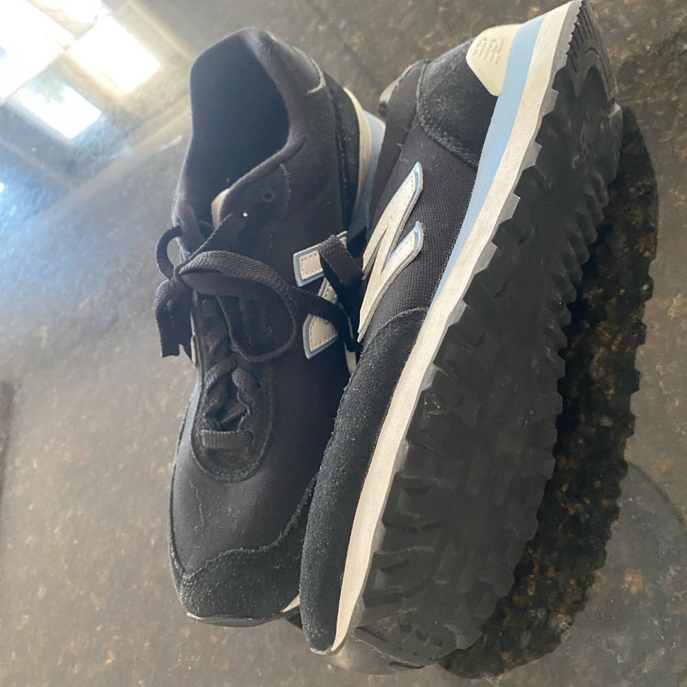 New Balance Black and White Comfort Sneakers